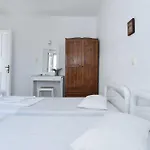 Irini 4*