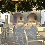 Irini Naousa (Paros)