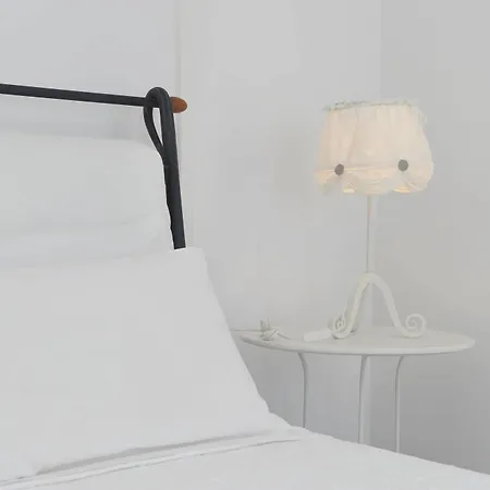 Aparthotel Irini 3*