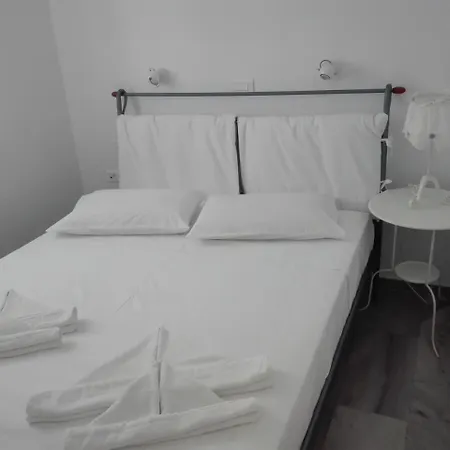 Irini 4* Naousa