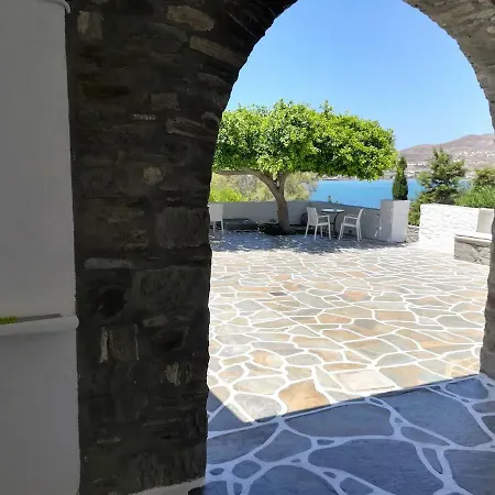 Irini Lejlighedshotel 4*